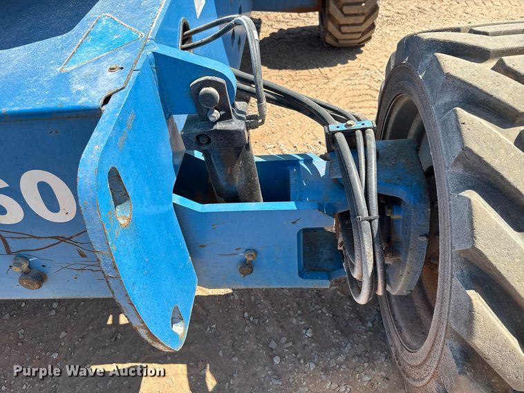 image for item DT6722 2012 Genie S-60X boom lift
