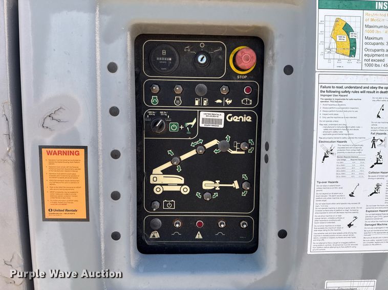 image for item DT6722 2012 Genie S-60X boom lift