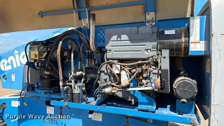 image for item DT6722 2012 Genie S-60X boom lift