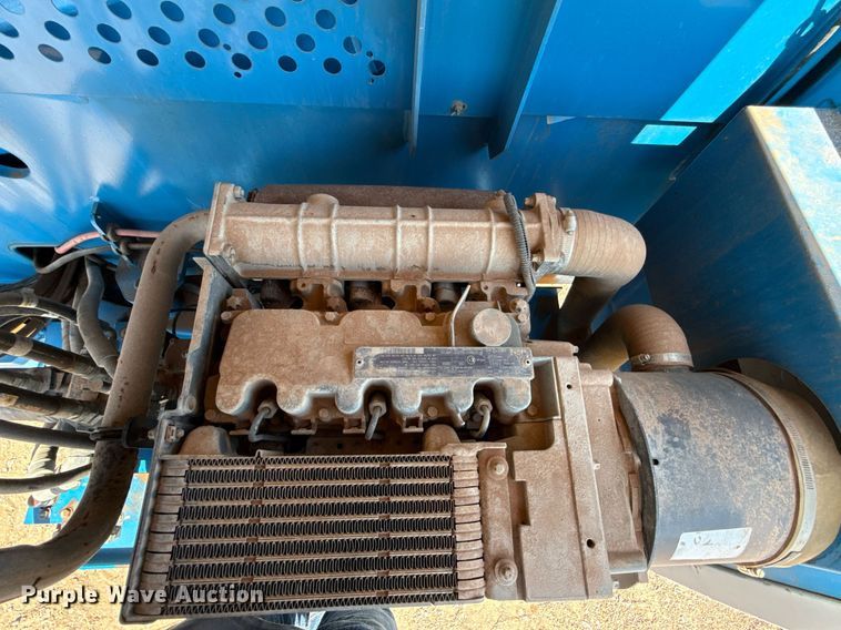 image for item DT6722 2012 Genie S-60X boom lift