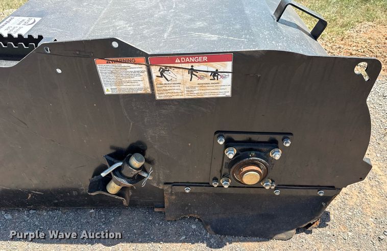 image for item DT6724 Virnig VI PUB72 skid steer sweeper