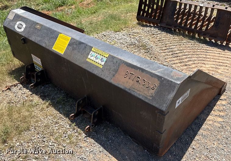 image for item DT6725 2021 Star Industries 1408B telehandler bucket