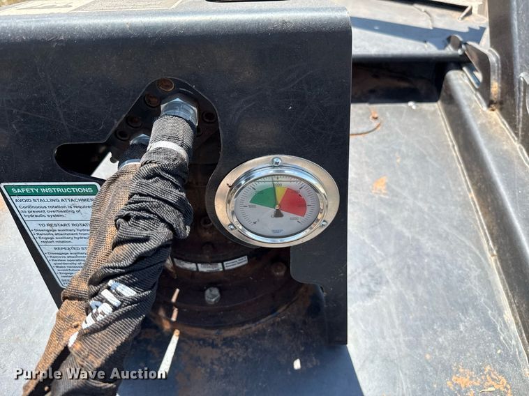 image for item DT6727 John Deere RS72 skid steer brush mower