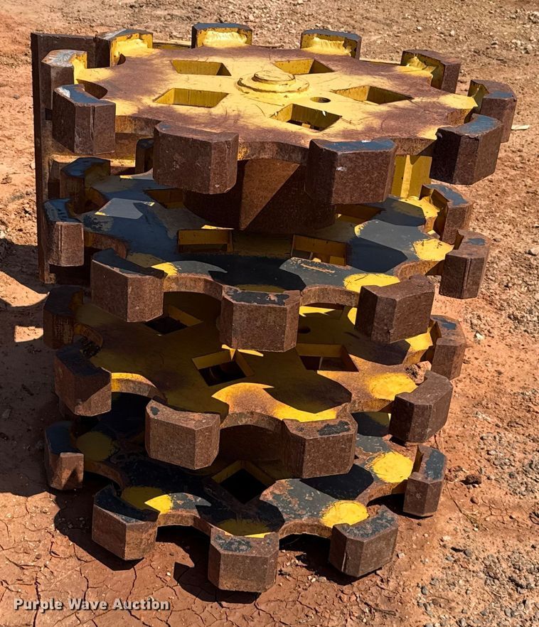 image for item DT6729 Caterpillar 592-6574 compaction wheel