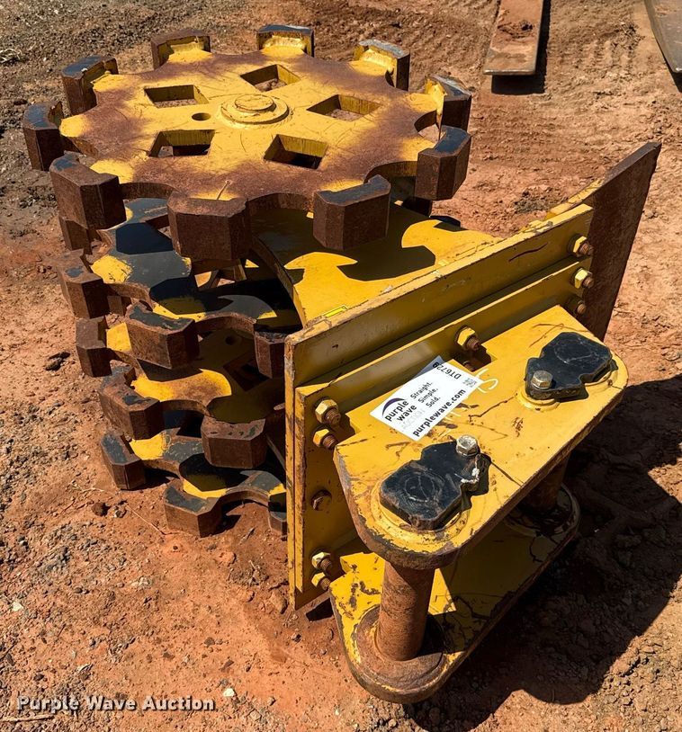 image for item DT6729 Caterpillar 592-6574 compaction wheel