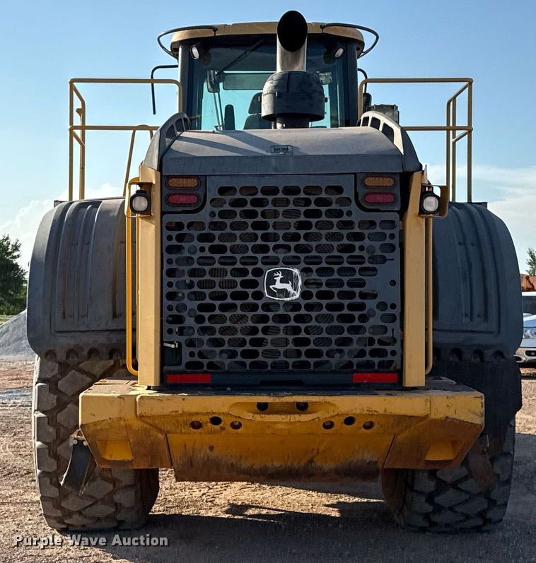 image for item DT6732 2007 John Deere 844J wheel loader