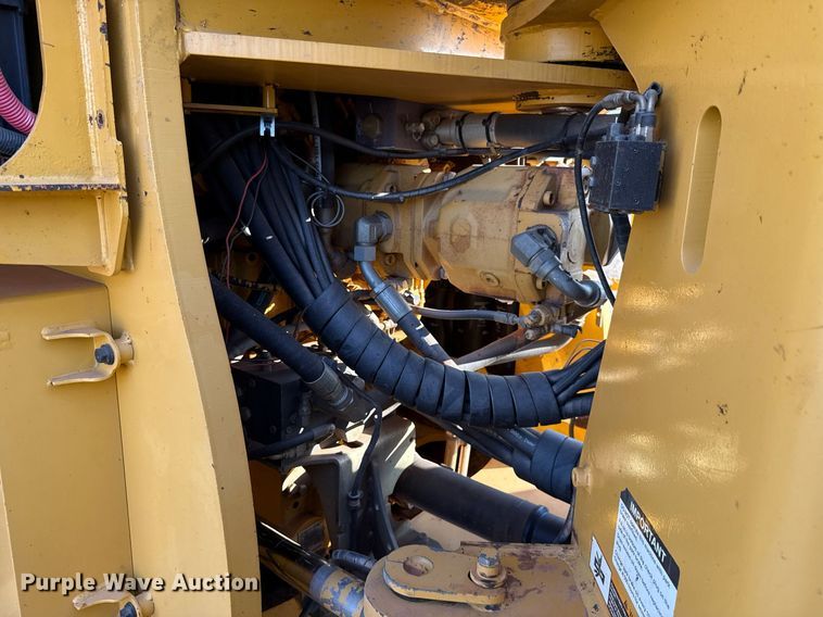 image for item DT6732 2007 John Deere 844J wheel loader