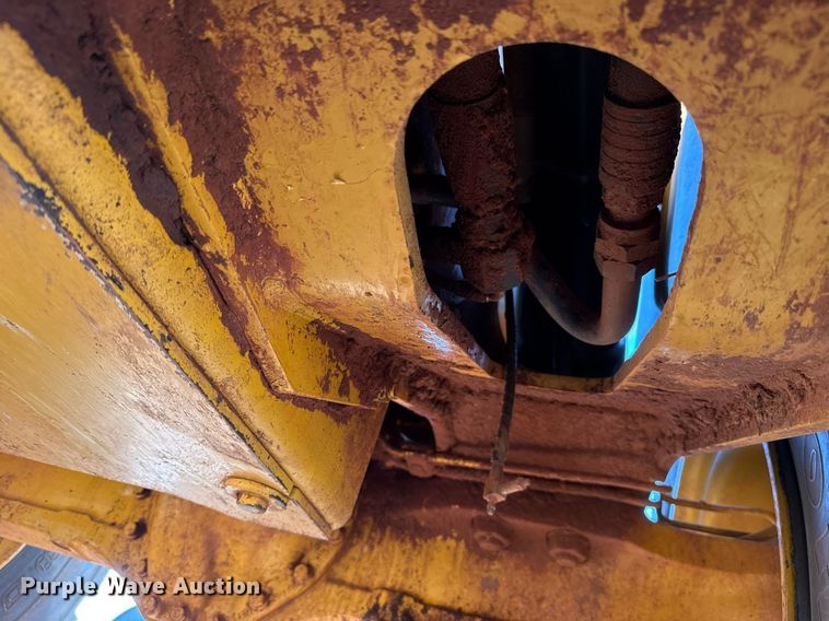 image for item DT6732 2007 John Deere 844J wheel loader