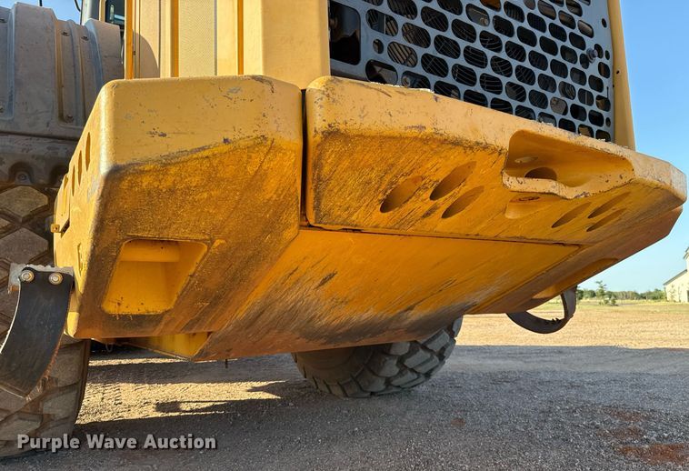 image for item DT6732 2007 John Deere 844J wheel loader