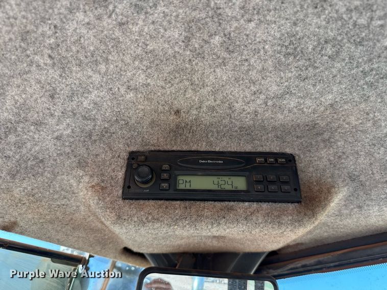 image for item DT6732 2007 John Deere 844J wheel loader