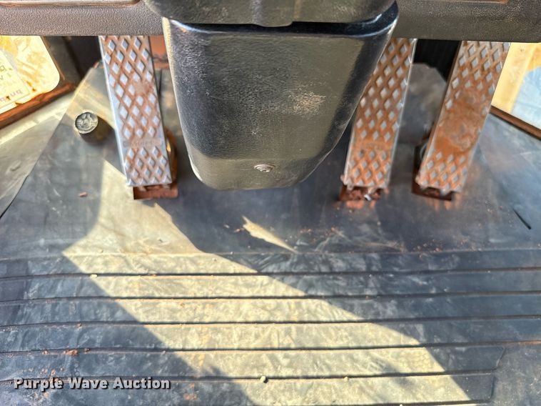 image for item DT6732 2007 John Deere 844J wheel loader