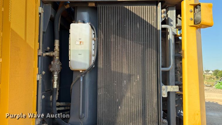 image for item DT6732 2007 John Deere 844J wheel loader