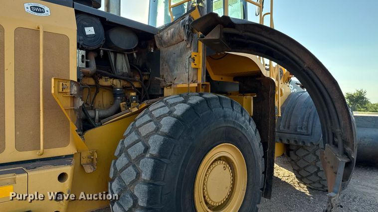 image for item DT6732 2007 John Deere 844J wheel loader