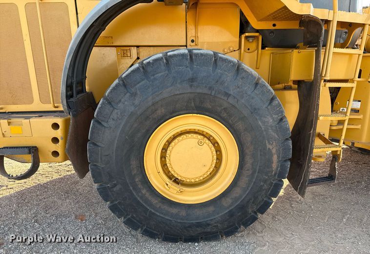 image for item DT6732 2007 John Deere 844J wheel loader