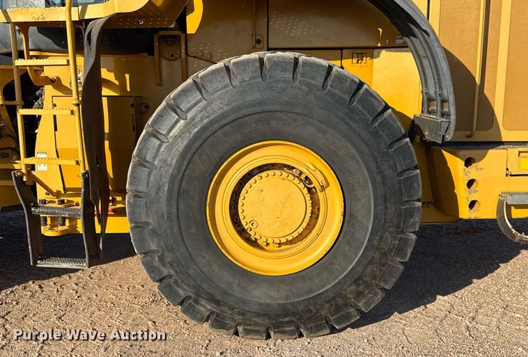 image for item DT6732 2007 John Deere 844J wheel loader