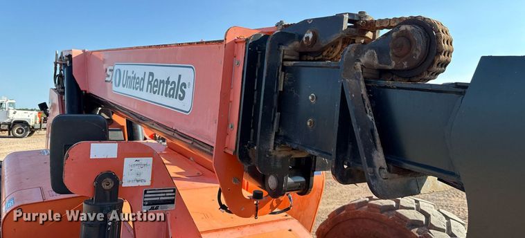 image for item DT6734 2016 JLG Skytrak 10054  telehandler