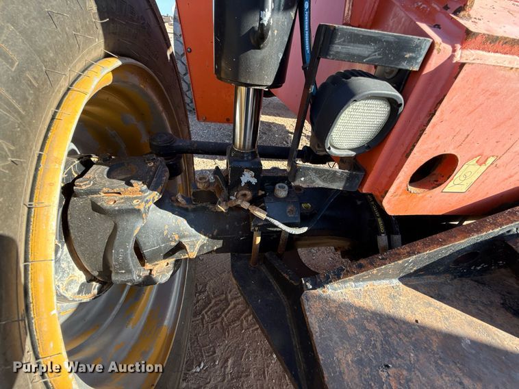 image for item DT6734 2016 JLG Skytrak 10054  telehandler
