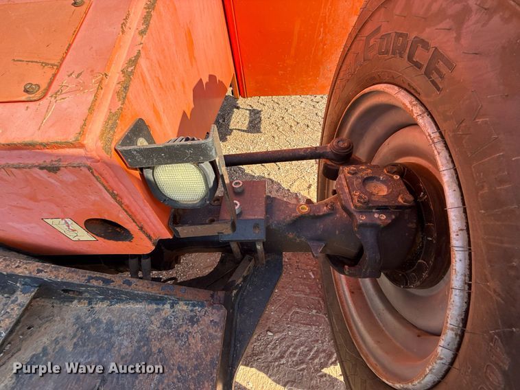 image for item DT6734 2016 JLG Skytrak 10054  telehandler