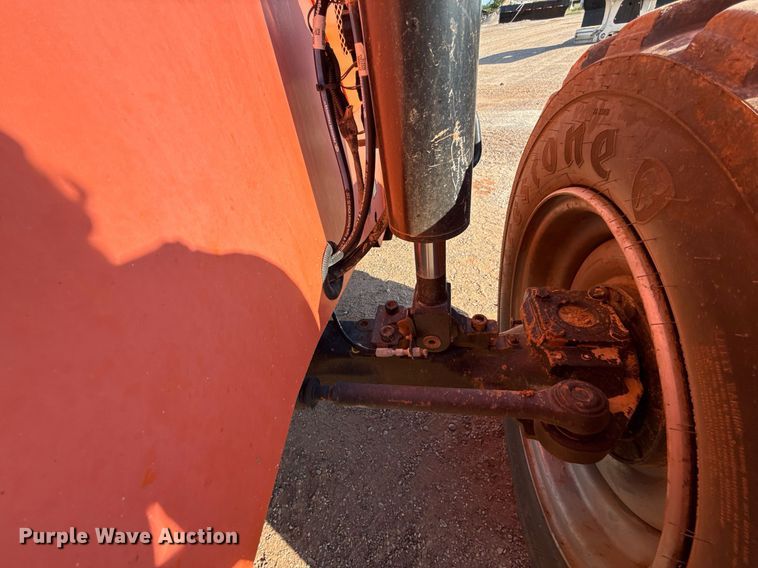 image for item DT6734 2016 JLG Skytrak 10054  telehandler