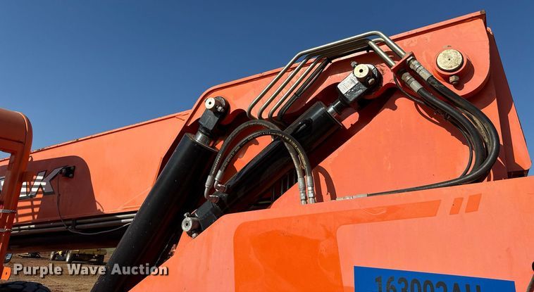 image for item DT6734 2016 JLG Skytrak 10054  telehandler
