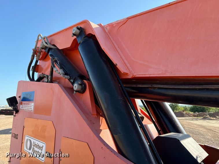 image for item DT6734 2016 JLG Skytrak 10054  telehandler