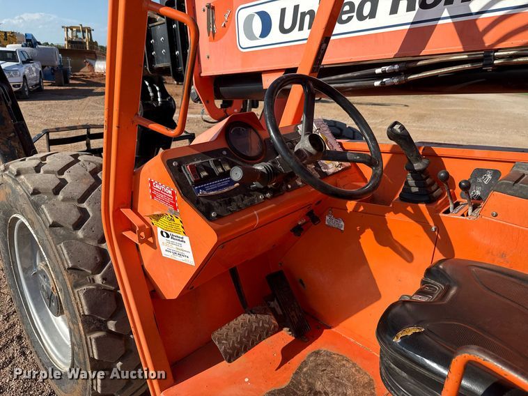 image for item DT6734 2016 JLG Skytrak 10054  telehandler