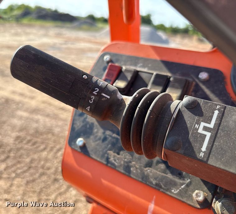 image for item DT6734 2016 JLG Skytrak 10054  telehandler