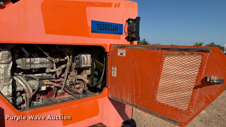 image for item DT6734 2016 JLG Skytrak 10054  telehandler