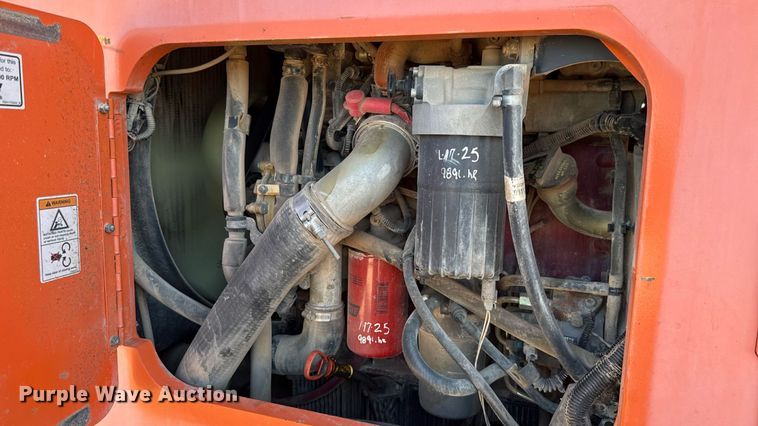 image for item DT6734 2016 JLG Skytrak 10054  telehandler