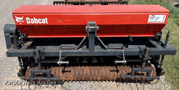 image for item DT6737 Bobcat Seeder 72SDR seeder