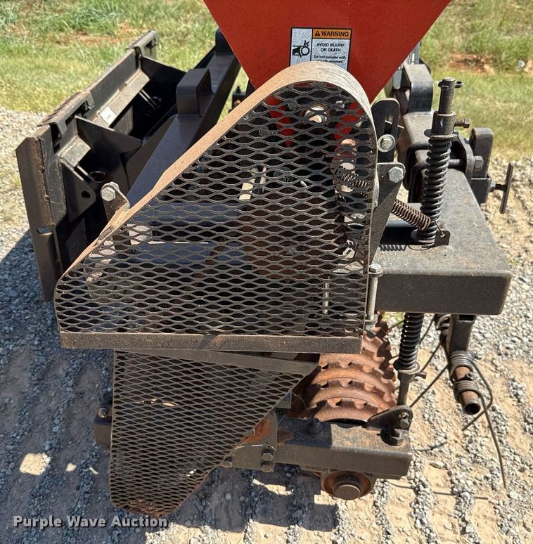 image for item DT6737 Bobcat Seeder 72SDR seeder