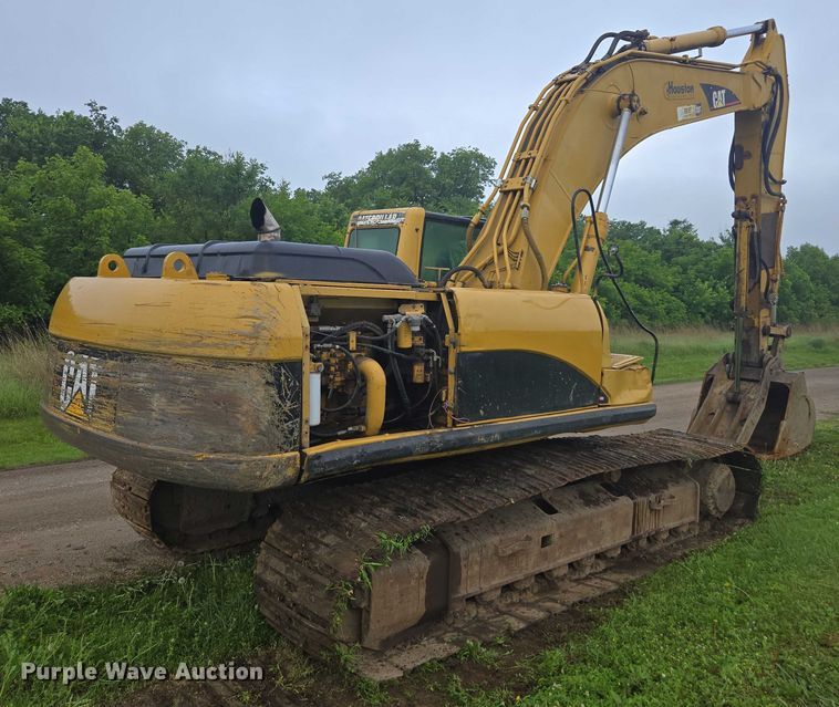 image for item DU7825 2005 Caterpillar 330CL excavator