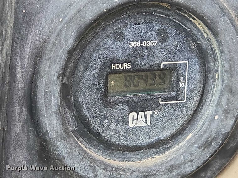 image for item DU7825 2005 Caterpillar 330CL excavator