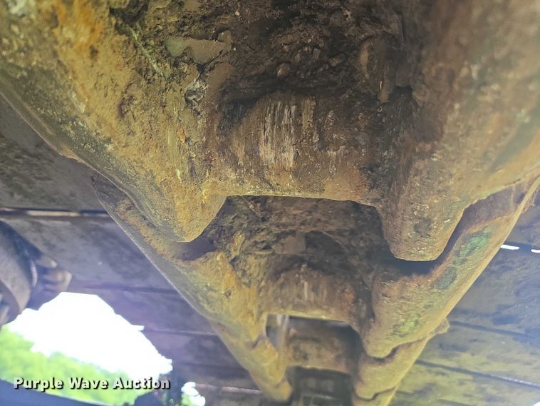 image for item DU7825 2005 Caterpillar 330CL excavator