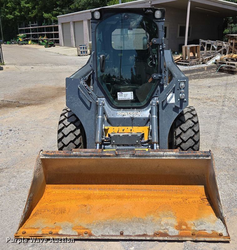 MINI CARGADOR SOBRE RUEDAS 2023 JOHN DEERE 320G