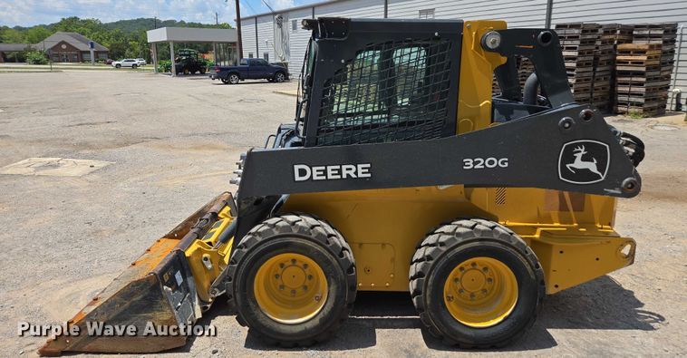 image for item DU7922 2023 John Deere 320G skid steer loader