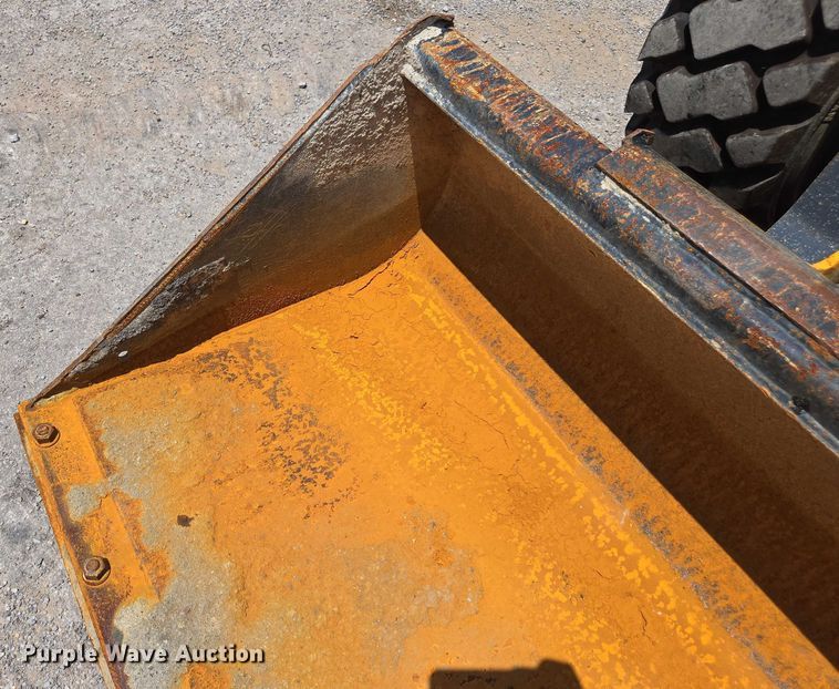 image for item DU7922 2023 John Deere 320G skid steer loader