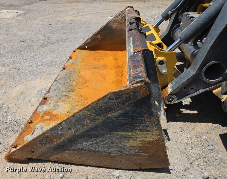 image for item DU7922 2023 John Deere 320G skid steer loader