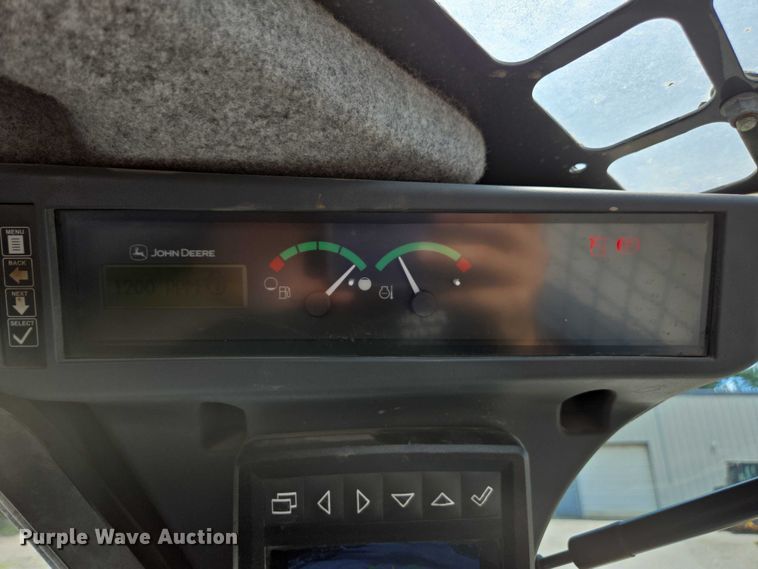 image for item DU7922 2023 John Deere 320G skid steer loader