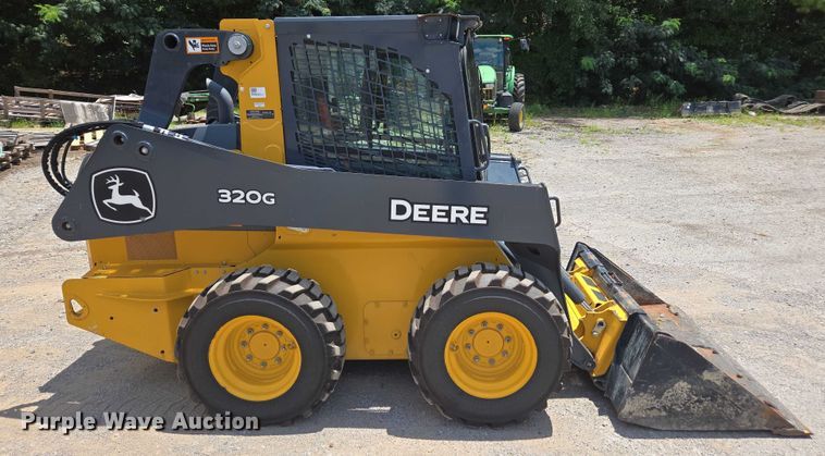 MINI CARGADOR SOBRE RUEDAS 2023 JOHN DEERE 320G