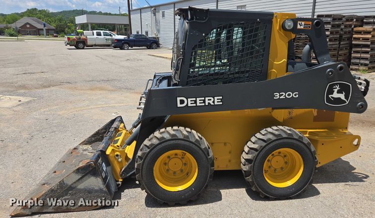 image for item DU7923 2023 John Deere 320G skid steer loader