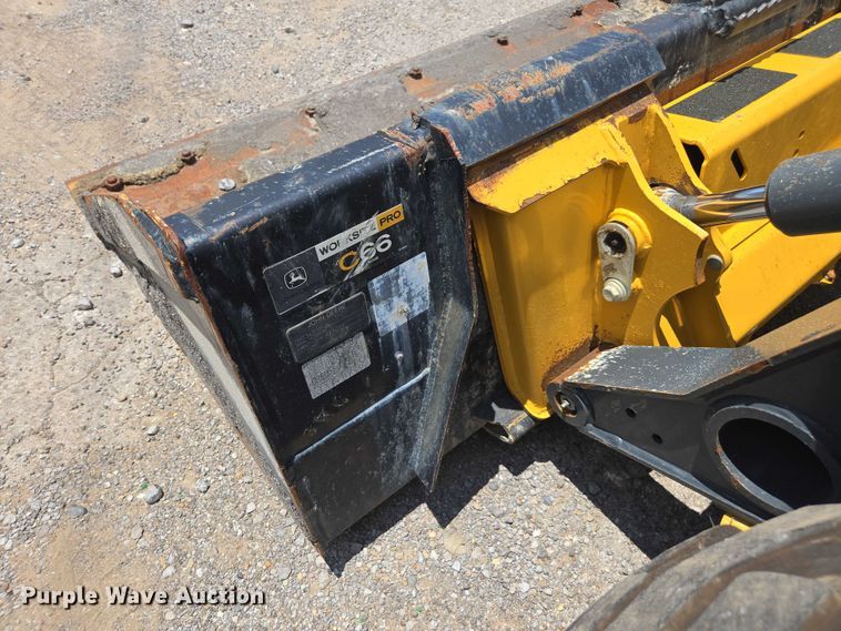 image for item DU7923 2023 John Deere 320G skid steer loader