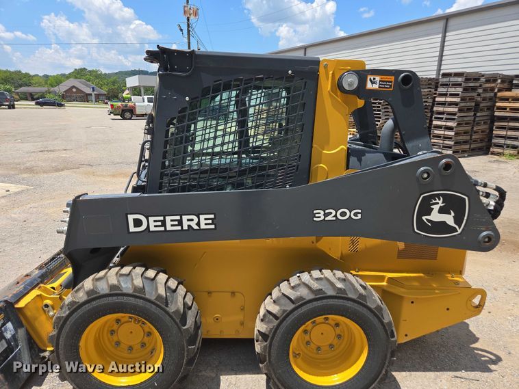 image for item DU7923 2023 John Deere 320G skid steer loader