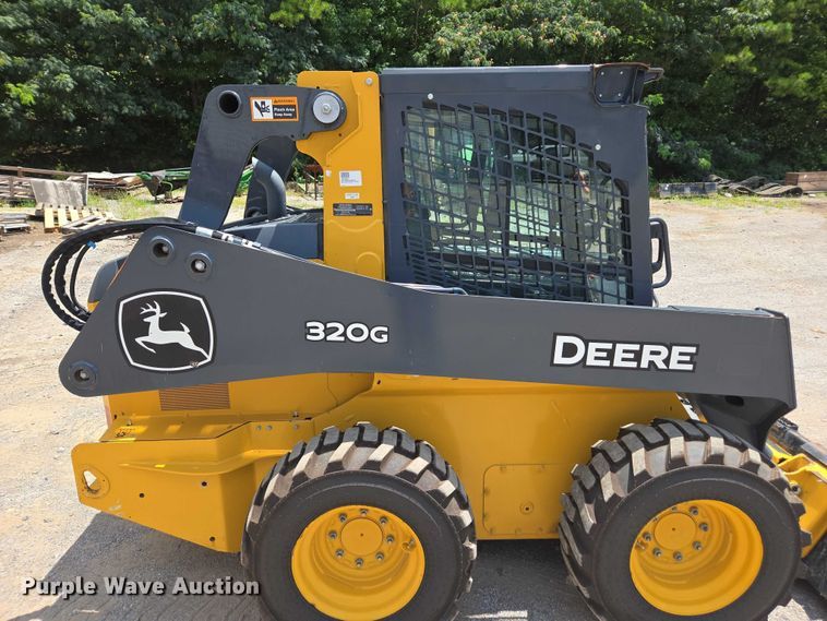 image for item DU7923 2023 John Deere 320G skid steer loader
