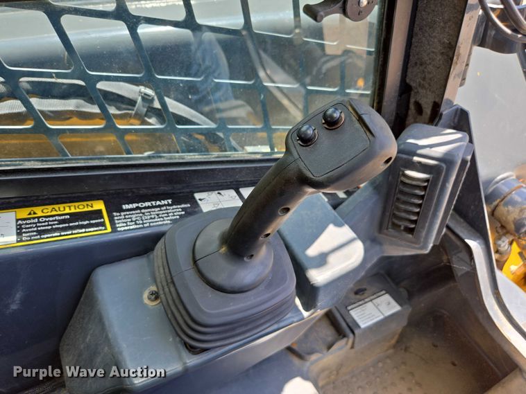 image for item DU7923 2023 John Deere 320G skid steer loader