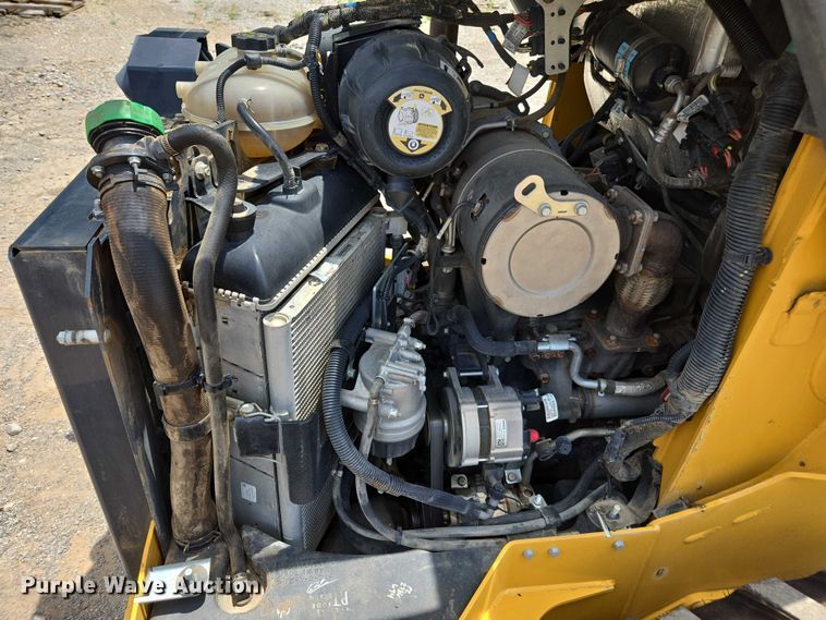 image for item DU7923 2023 John Deere 320G skid steer loader