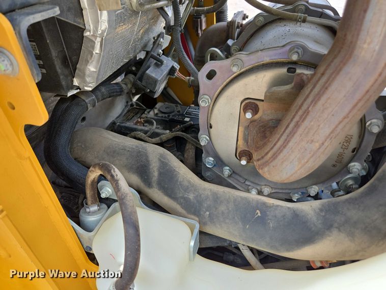 image for item DU7923 2023 John Deere 320G skid steer loader