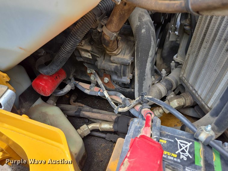 image for item DU7923 2023 John Deere 320G skid steer loader