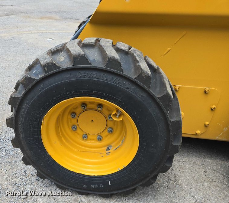 image for item DU7923 2023 John Deere 320G skid steer loader