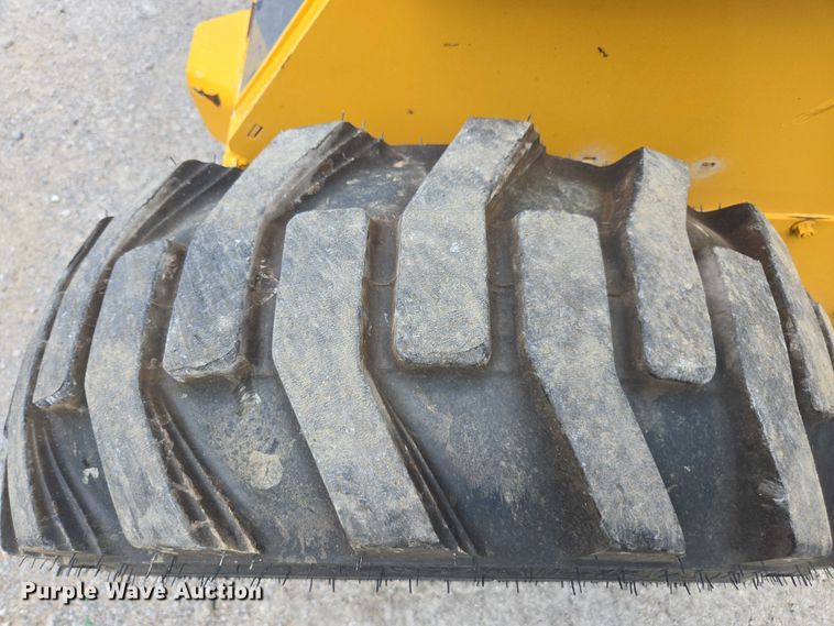 image for item DU7923 2023 John Deere 320G skid steer loader